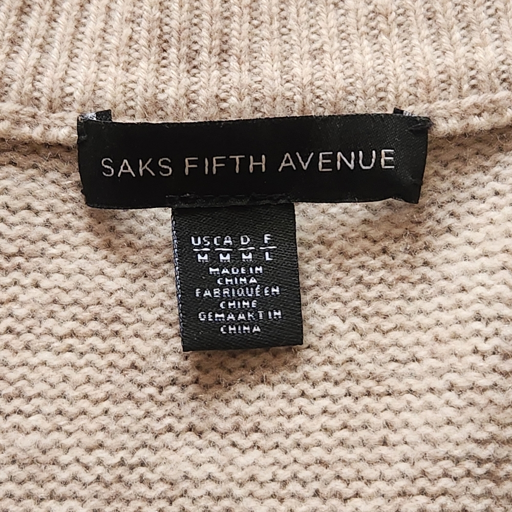 SAKS FIFTH AVENUE Women's Sweater Medium Cold Shoulder Cashmere Luxury Classic - Picture 3 of 8